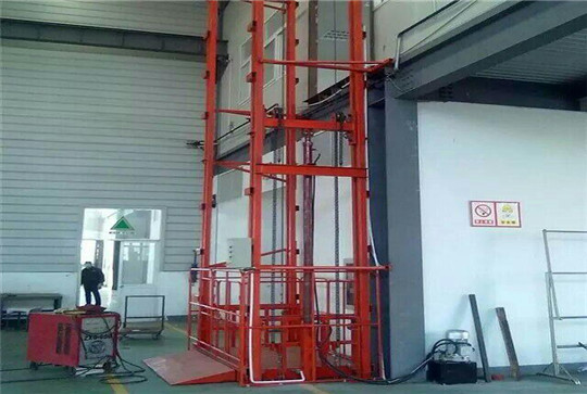 Guide Rail Hydraulic Lift