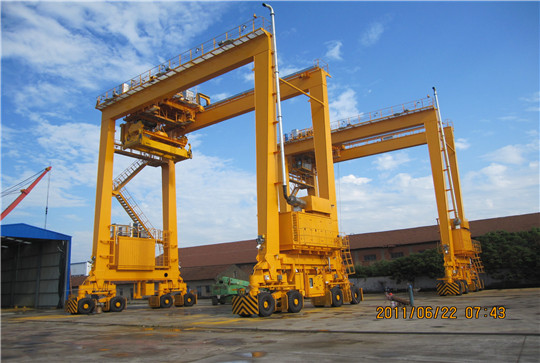 Rubber Tyred Container Gantry Crane